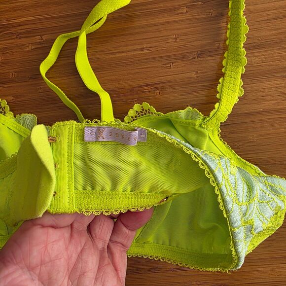 Savage X Fenty Women's Lace Bralette Size L Perfect Seashell Blue Poppylicious - Picture 4 of 4